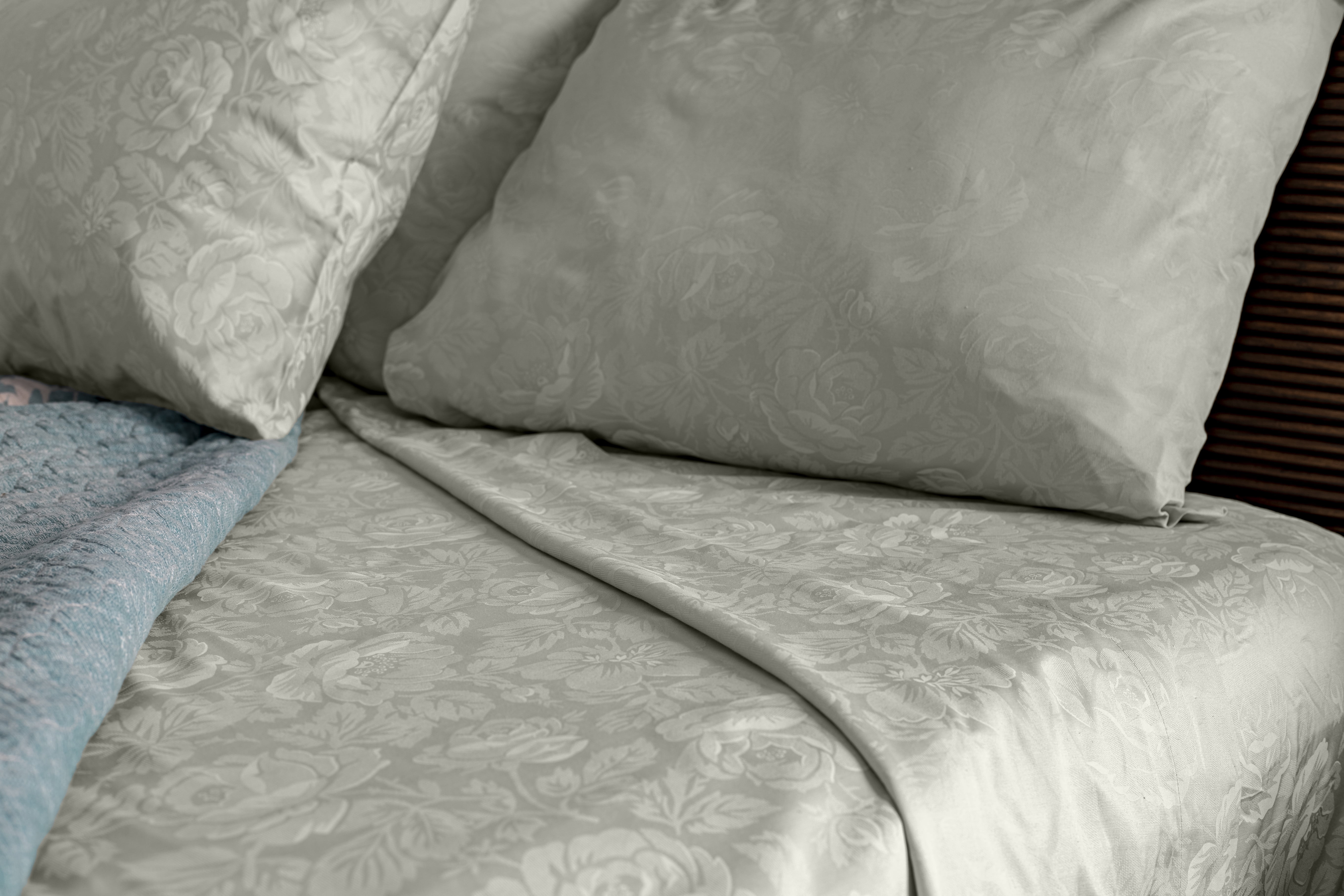 300 Thread Count Damask 55 Cotton 45 Polyester 6Piece Full Sheet Set