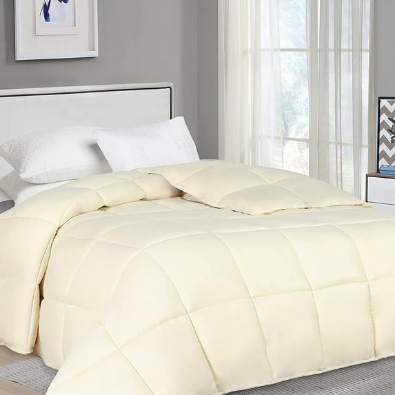 300GSM Lightweight Comforter All Season Down Alternative Bed Comforter 100 % cotton quality size King/California King 108" x 90" - 100 oz Fill Color Ivory