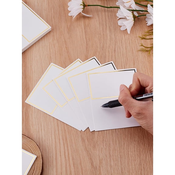 30Pcs Paper Table Place Cards Wedding Name Sign Card with Metallic Border for Weddings Banquets Events Party Buffet Dinner Parties Birthday Events Holiday Table Setting 102x85x0.3mm
