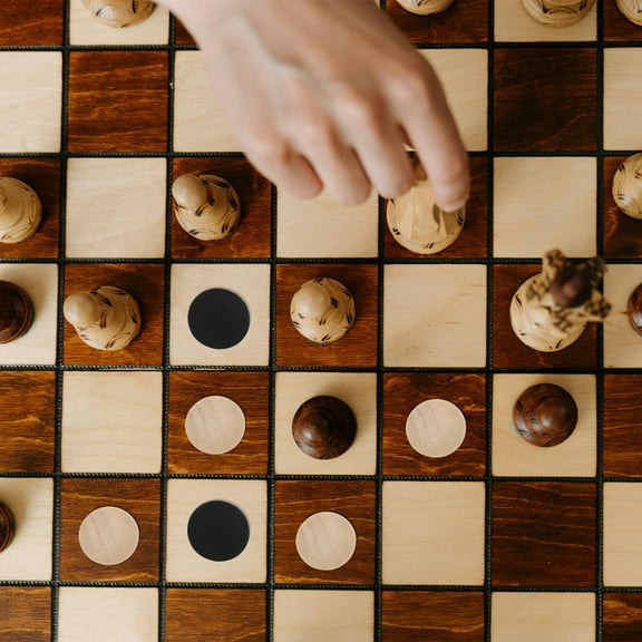 30pcs Wood Backgammon Pieces Checkers, 0.7 Inch Wooden Chess Pieces for Board Games, Assorted Colors, Perfect for Family Gatherings & Parties