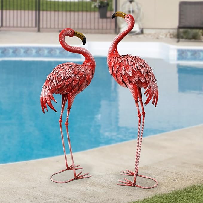 32-36 Inch Red Flamingo Garden Statues, Metal Flamingo Decor Yard Art, Outdoor Bird Statues for Lawn, Backyard, Porch, Patio Decor, Garden Sculptures & Statues, Set of 2