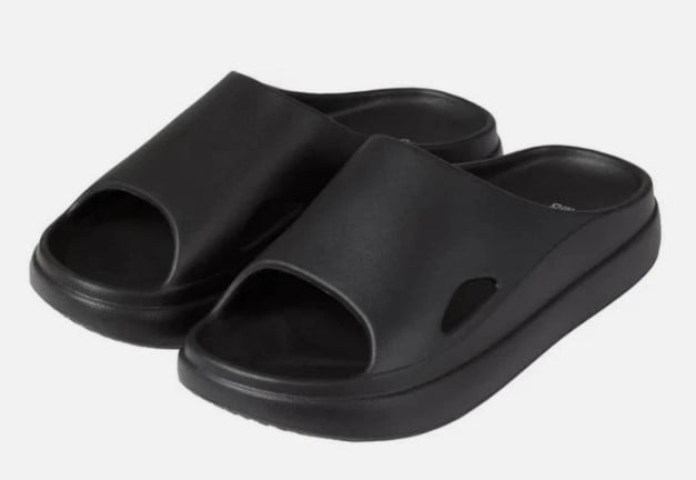 32 Degrees Cushion Slide Sandals, Lightweight EVA Comfort  display picture 3