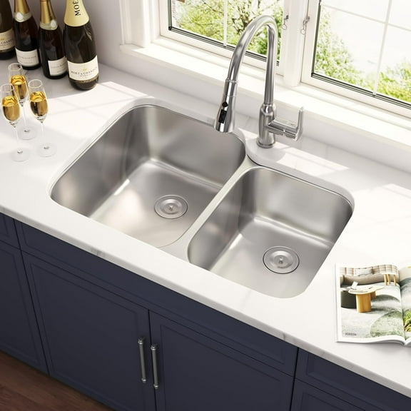 32 Inch Double Bowl Kitchen Sink 60/40 Undermount Stainless Steel 18 Gauge Curved Shape Round Corner Sinks with Strainer 32" x 20" x 9"