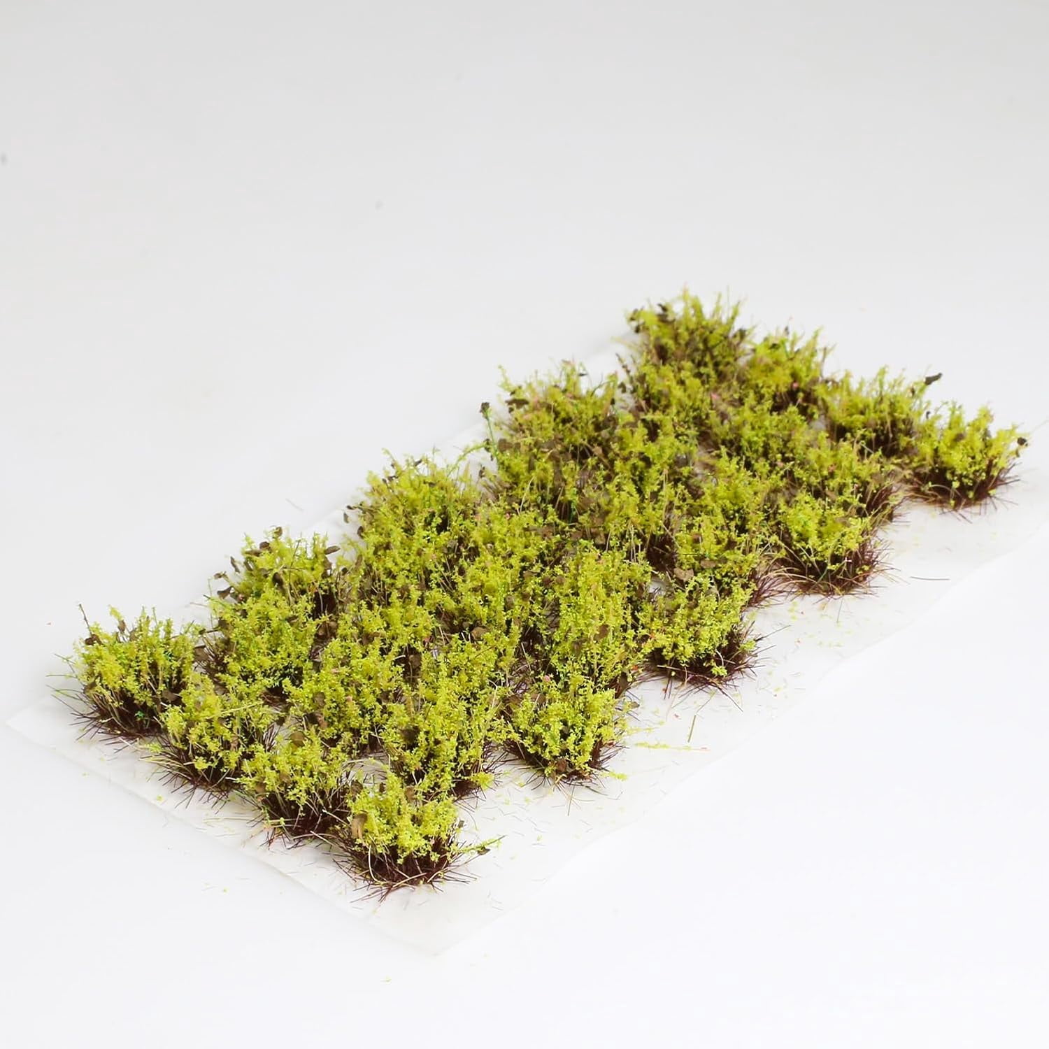 32-Piece 8mm Tall Diorama-Flowers-Grass Point Leaf Miniature-Clusters ...