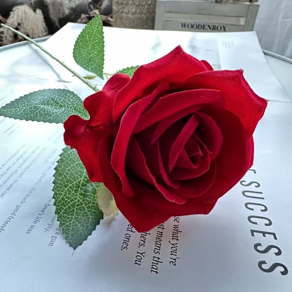 34 Stems Artificial Red Roses, Real Touch Silk Rose Flowers for Wedding Party Centerpieces, DIY Floral Arrangements & Home Table Decor (Red)