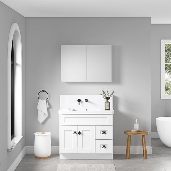 Beveled edges, high-quality wood - Enhance your daily bathroom use