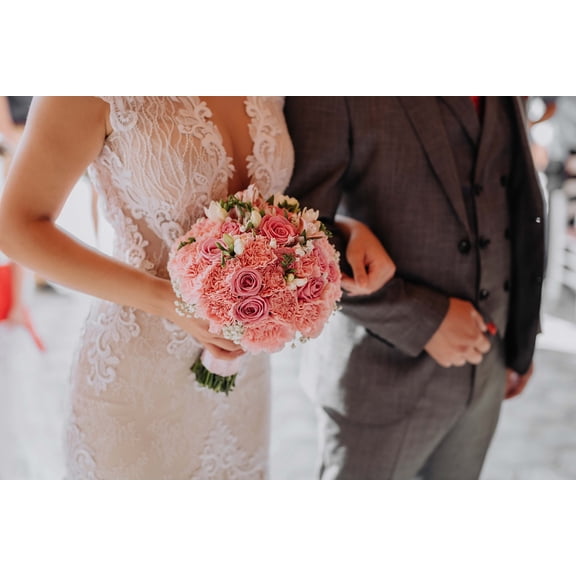 36x24in Wedding Couple Bouquet Marriage Love Romantic 【Rolled Canvas】