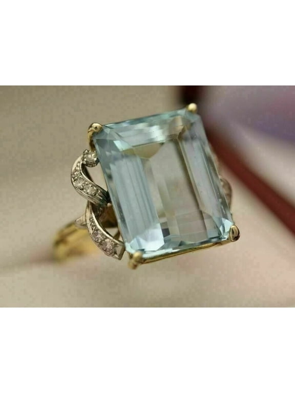 3Ct Emerald Lab-Created Aquamarine Women's Solitaire Ring 14K Yellow Gold Plated