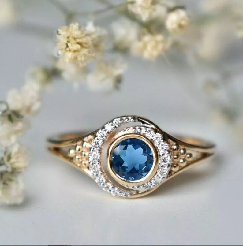 V3 Jewelry Sterling Silver 2.25 Carat Cushion Cut Natural London Blue Topaz Solitaire Pendant with 18