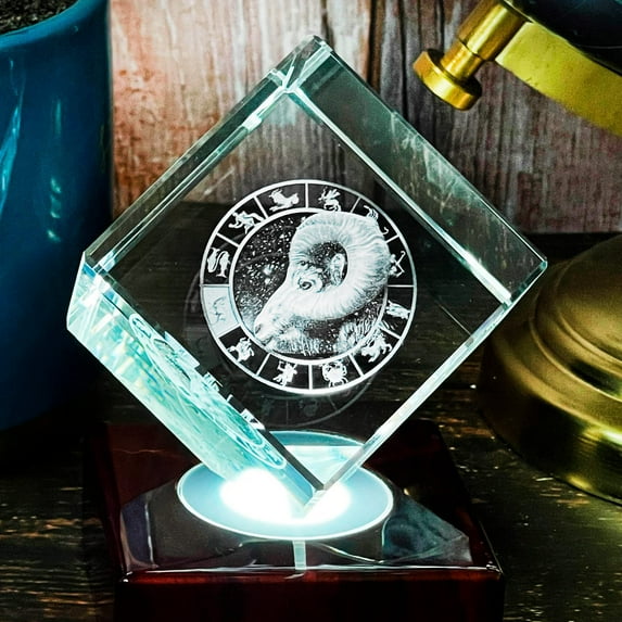 3D Crystal Diamond Aries