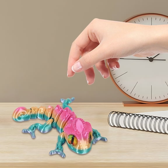 3D Printed Chameleon Cool Lizard 3D Printed Animals with Flexible Joints Stress Relief Fidget Toys for Adults Home Office Decoration Desktop Toys