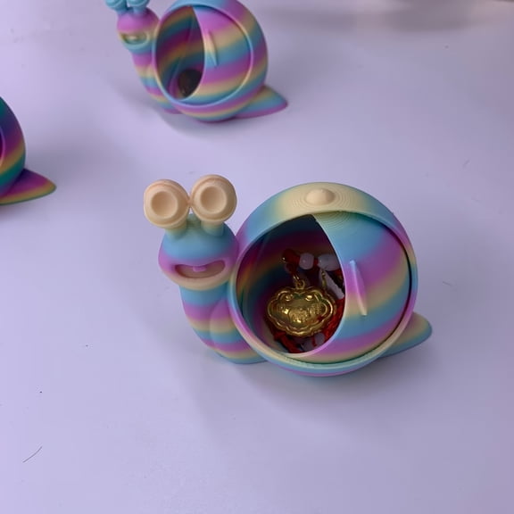 3D Printed Snail Jewelry Box - Vibrant Rainbow Desktop Organizer for Jewelry and Accessories