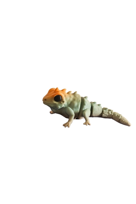 3D printed chameleon and keychain with 4 movable joints