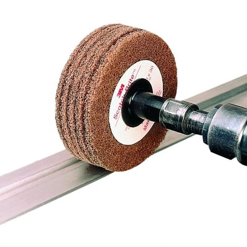 3M Scotch-Brite Cut and Polish Disc D5 3"" x 1 1/4"" Aluminum Oxide A MED