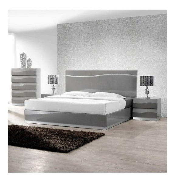 3PC Queen Size Modern Bedroom Set, LED Light Platform Bed, 2 Nightstand, Gray Lacquer Finish with Silver Base