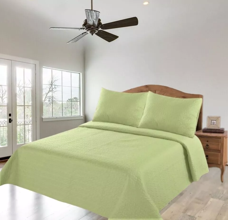 Gorgeous Home Linen 3PC Warm Quilt Set Midwest Queen Sage Green Solid Coverlet Bedding 1 Quilt Size: 86" X 86" + 2 Pillowcase