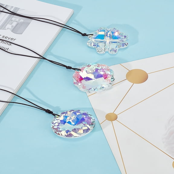 3Pcs 3 Styles Hanging Ornament Glass Hanging Suncatchers Windows Hang Crystals Sun Catchers Wind Chimes Outside Glass Window Hang Decor