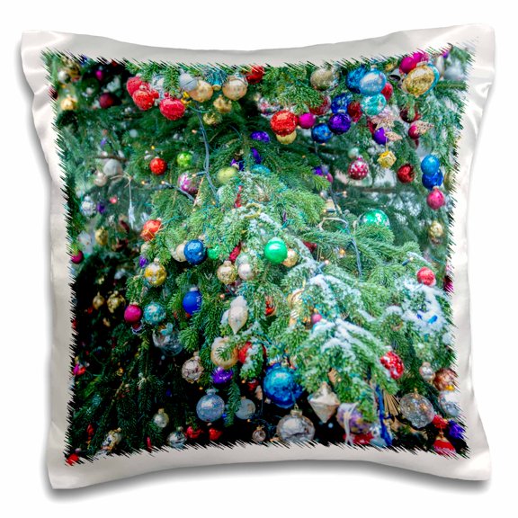 3dRose, Snow on outdoor decorated Christmas tree, Bamberg, Germany, 16x16 inch Pillow Case