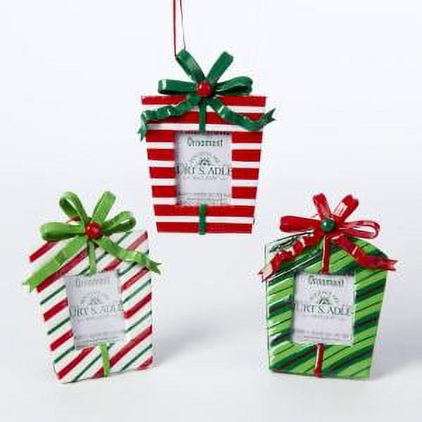Festive Red Green White Plastic Gift Box Photo Frame Ornaments