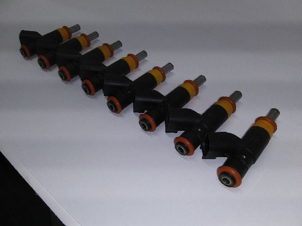 4 Bar Premium Performance Set of 8 Injectors Fuel Injector for 2011