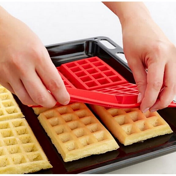 4-Cavity Silicone Waffle Mold, 11.0 x 7.1 in Square Baking Tray, Nonstick Pan on Cakes Muffins Chocolate