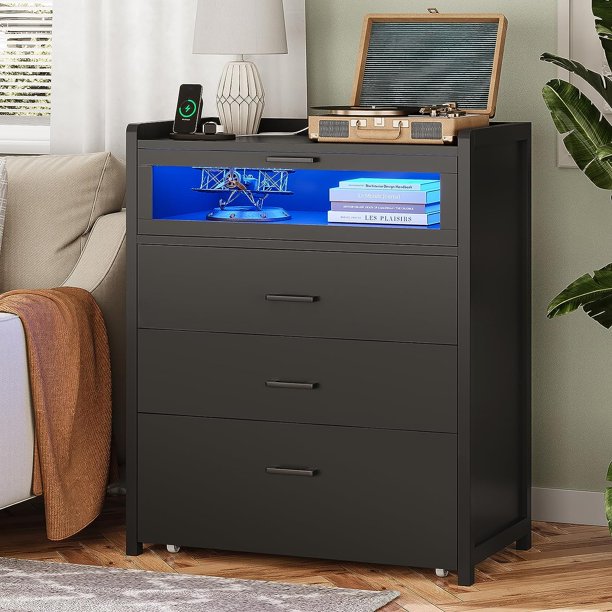 4 Drawer Dressers for Bedroom with Charging Station&LED Lights,Modern