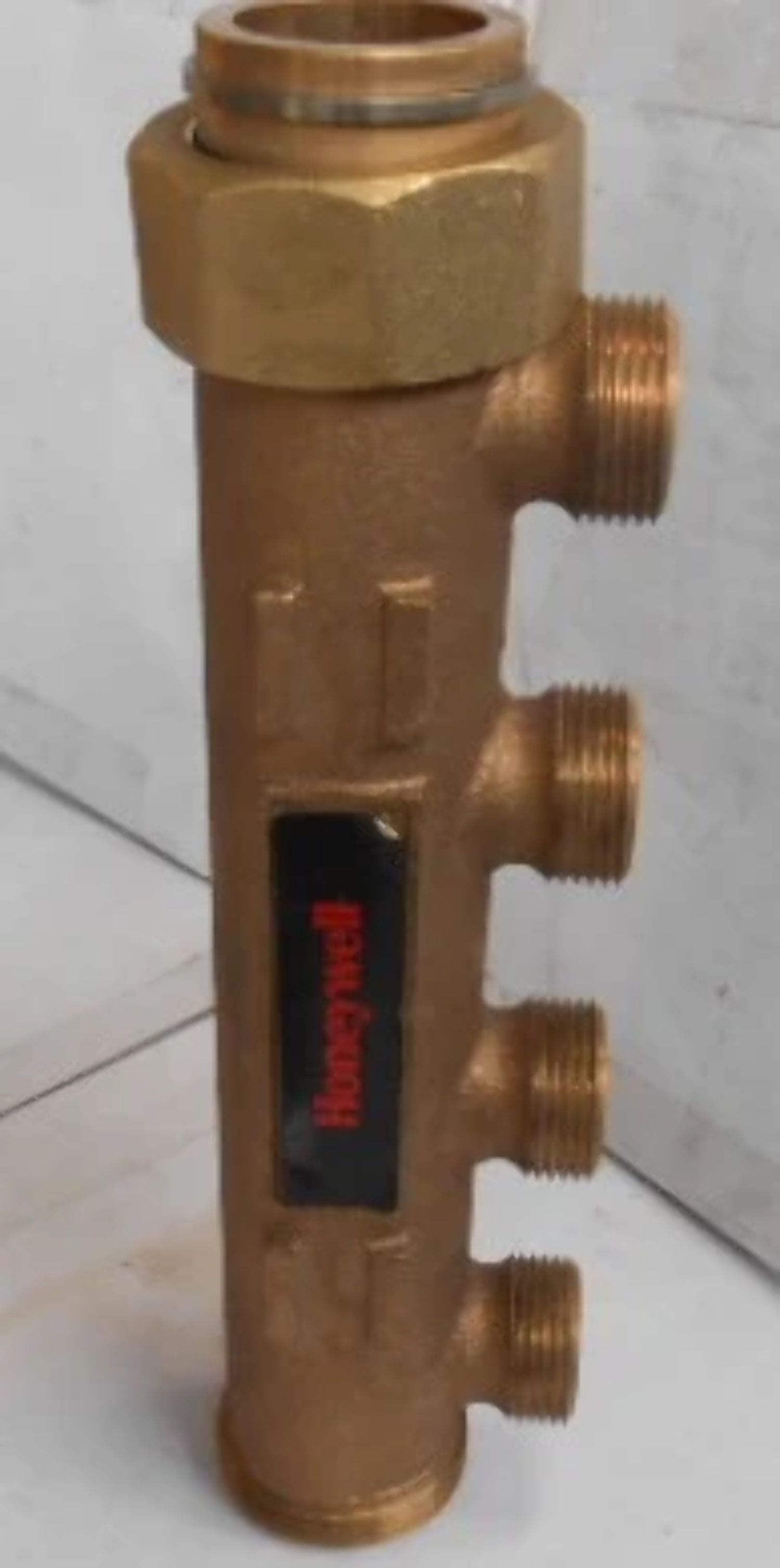 4LOOP RADIANT SUPPLY MANIFOLD WITHOUT VALVES