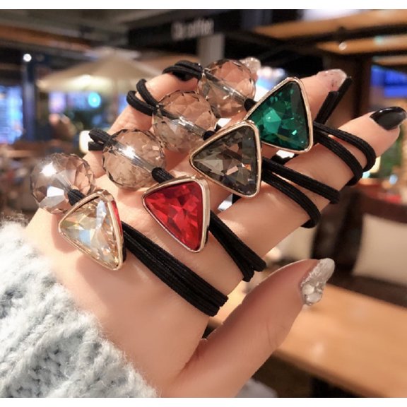 4-Pack Chic Elastic Hair Ties for Women & Girls – Cute, Fashionable Ponytail Holders & Hair Bracelet Set TIKA