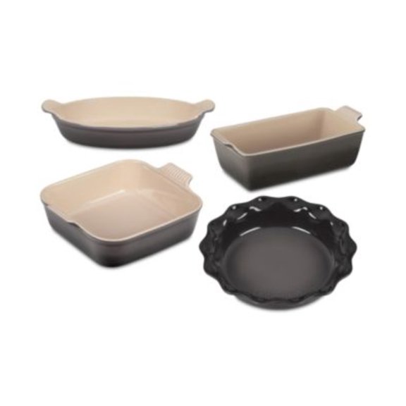 4 - Pc. Heritage Bakeware Essentials Set