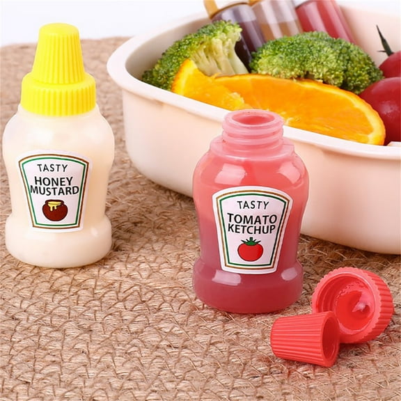 4 Pcs 25ml Mini Ketchup Bottles, Mini Condiment Squeeze Plastic Sauce Bottles Containers Empty Ketchup and Mustard Syrup Dispenser