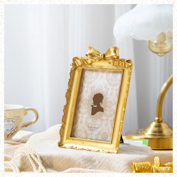 4 Pcs Vintage Gold Bow Picture Frames 5x7 Inch Antique Rectangle Photo Frames Ornate Baroque Resin with Glass Front for Home Tabletop Display Wedding Gallery Wall Hanging Party Decor