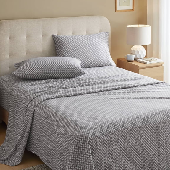 4-Piece Queen 100% Cotton Flannel Printed Sheet Set,Snowflake