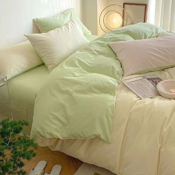 4-Piece Soft Polyester Bedding Set for Student Dorm Beds with Reversible Quilt Cover and Breathable Sheets