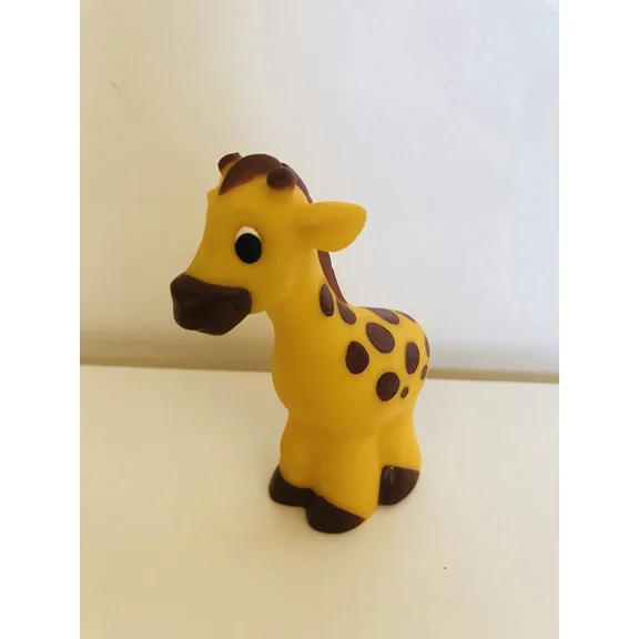 4 Plastic Pvc Giraffe Dollhouse Playset Barn Replacement Figure Accessory