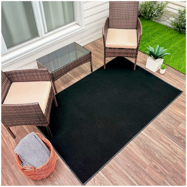 Koeckritz Rugs 4' Round Black Indoor-Outdoor Slim Economy Area Rug, Durable & Practical