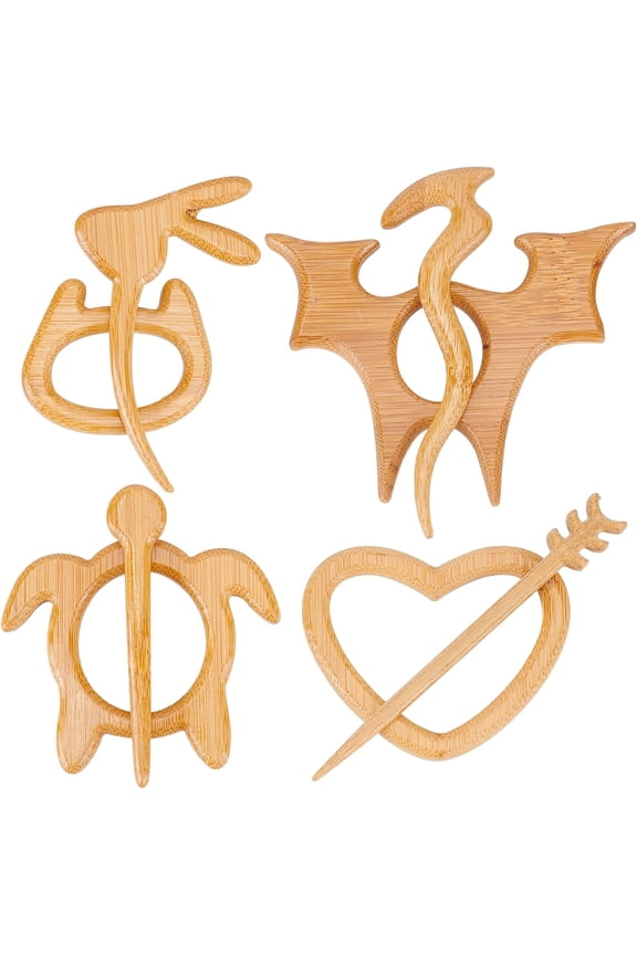 4 Styles Wooden Animal Shape Brooch Pin Handmade Wooden Brooch Knitting Scarf Shawl Pins Stick Set Sweater Buckle for Home DIY Decoration Craft Costume Accessory Holiday Gifts