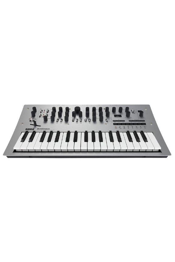 4-Voice Polyphonic Analog Synth with Presets
