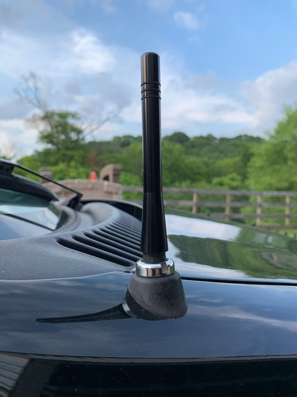 4 Inch Short Black Aluminum Antenna Mast – AM/FM Replacement For Dodge Sprinter 2003-2009