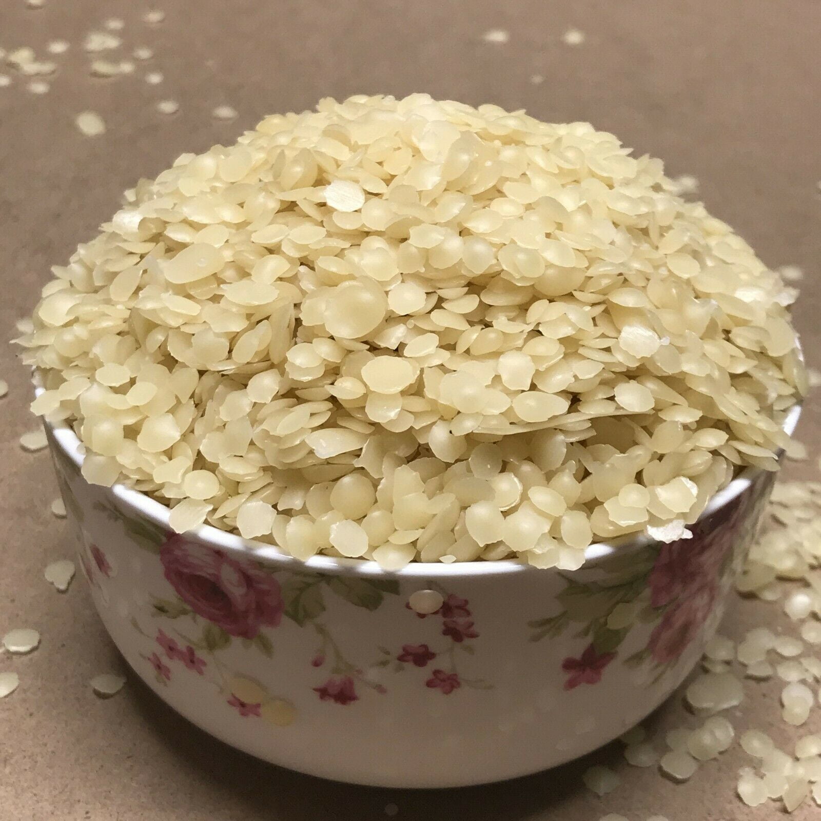 4 lb 100% Pure Natural Cosmetic Grade Yellow Beeswax Pellets for Candle Making