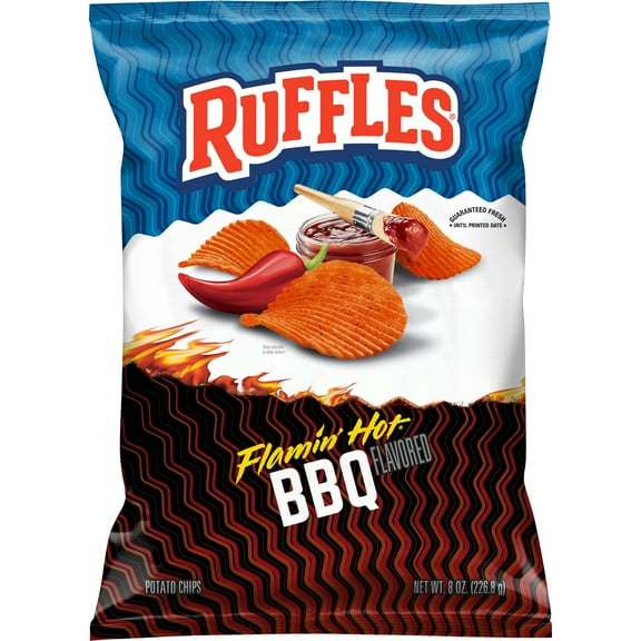 (4 pack) Ruffles Flamin' Hot BBQ Flavored Potato Snack Chips, 8 Ounce Bag