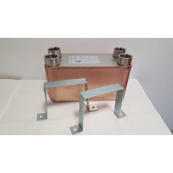 40 Plate Water to Water Brazed Plate Heat Exchanger 1" FPT Ports w/ Brackets