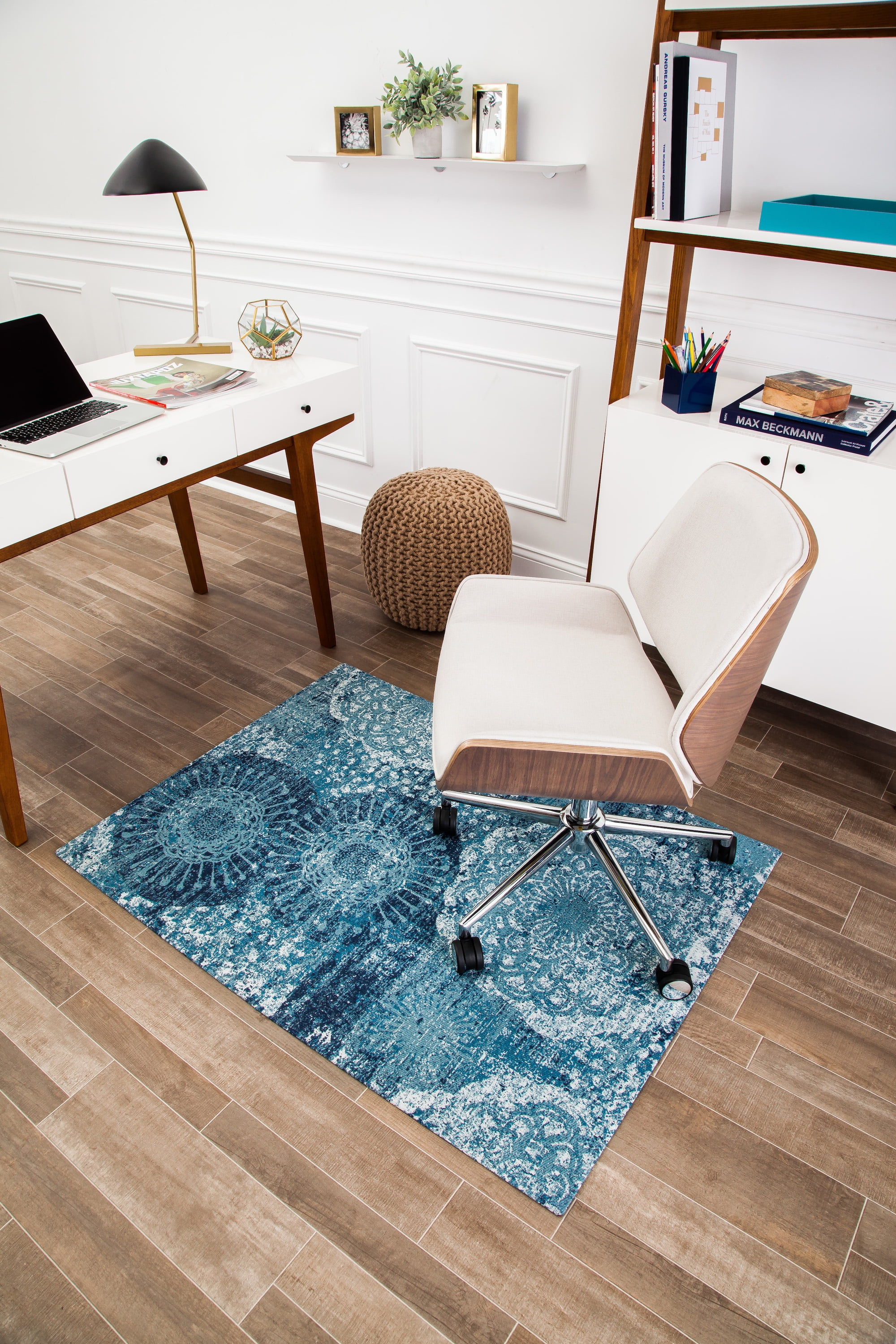 40" x 54" Maldives Blue & Ivory 1/2" Rug’d Chair Mat™