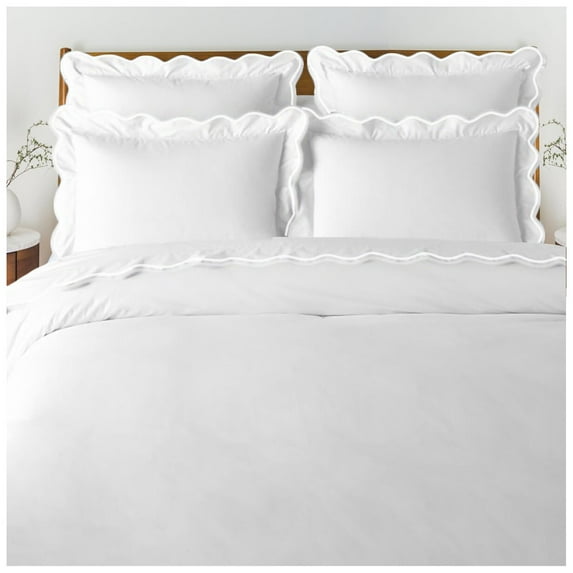 400 Thread Count White Cotton Sateen Hotel Stitch Duvet Cover in Scalloped Embroidery Oversized King White Border