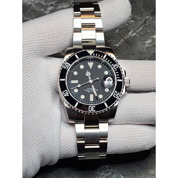 40mm Black Bezel & Dial NH35 Automatic Stainless Steel Watch