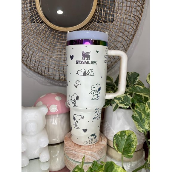 40oz Insulated Tumbler with Handle & Straw Cute Cartoon Snoopy Dog Engraved Design, Stainless Steel Travel Cup for Hot & Cold Drinks