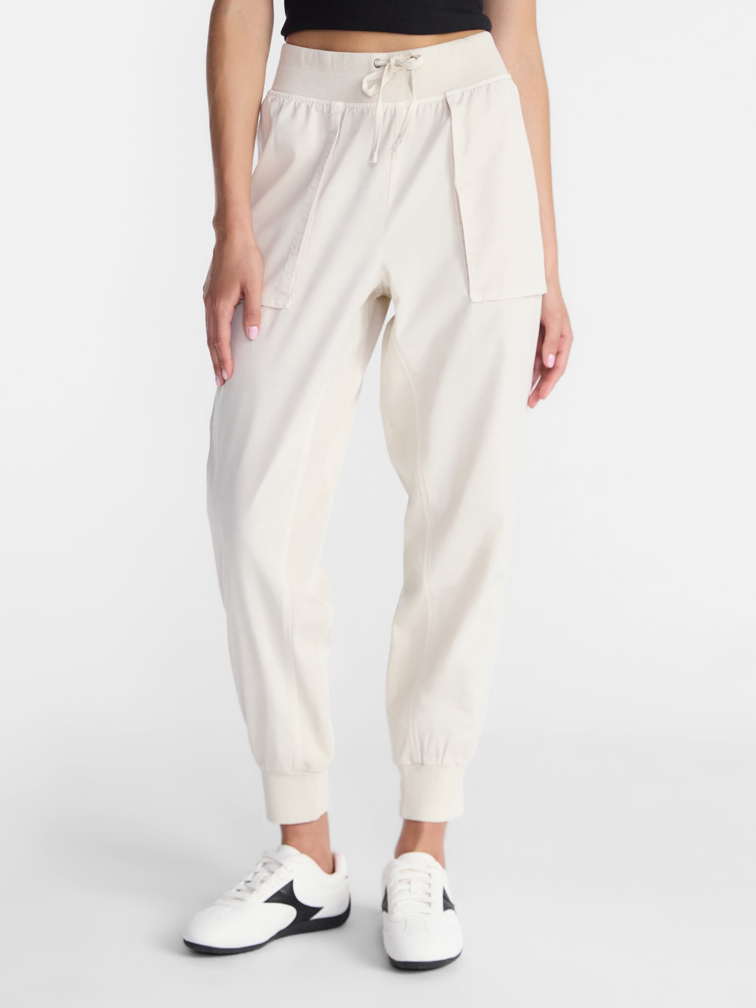 Avia Women's and Women's Plus Relaxed Fit Joggers, 28'' Inseam, Sizes XS-4X