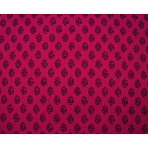 44-Inch Wide Motif Printed Cotton Poplin Pink Fabric By The Yard , 200 Tc