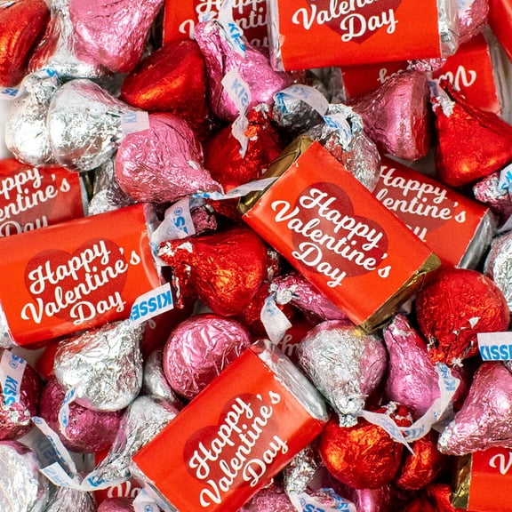 496ct Happy Valentines Day Exclusive Chocolate Candy For Party Favors - Script Heart (6.1lb)