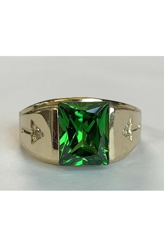 4Ct Emerald Cut Lab Created Emerald Men's Wedding Ring In 14K Yellow Gold Plated