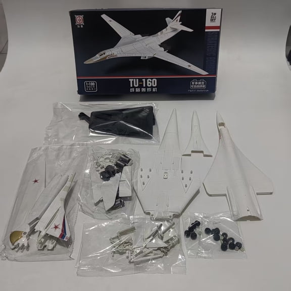 4D Model TU-160 1/100 Scale TU-160 Strategic Bomber Glueless Assembly Kit